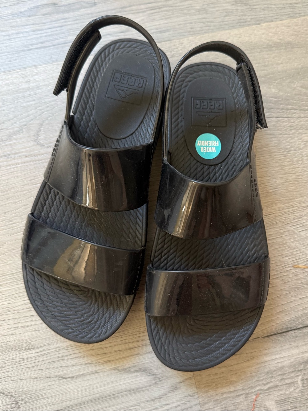 Reef Water Vista Sandals Black Glossy Size 7 - Picture 4 of 5